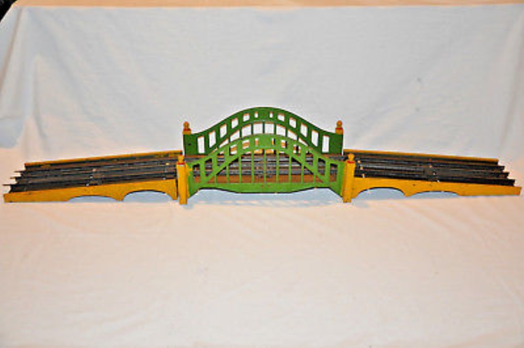 Prewar-Lionel-101-Standard-Gauge-Bridge-With.jpg